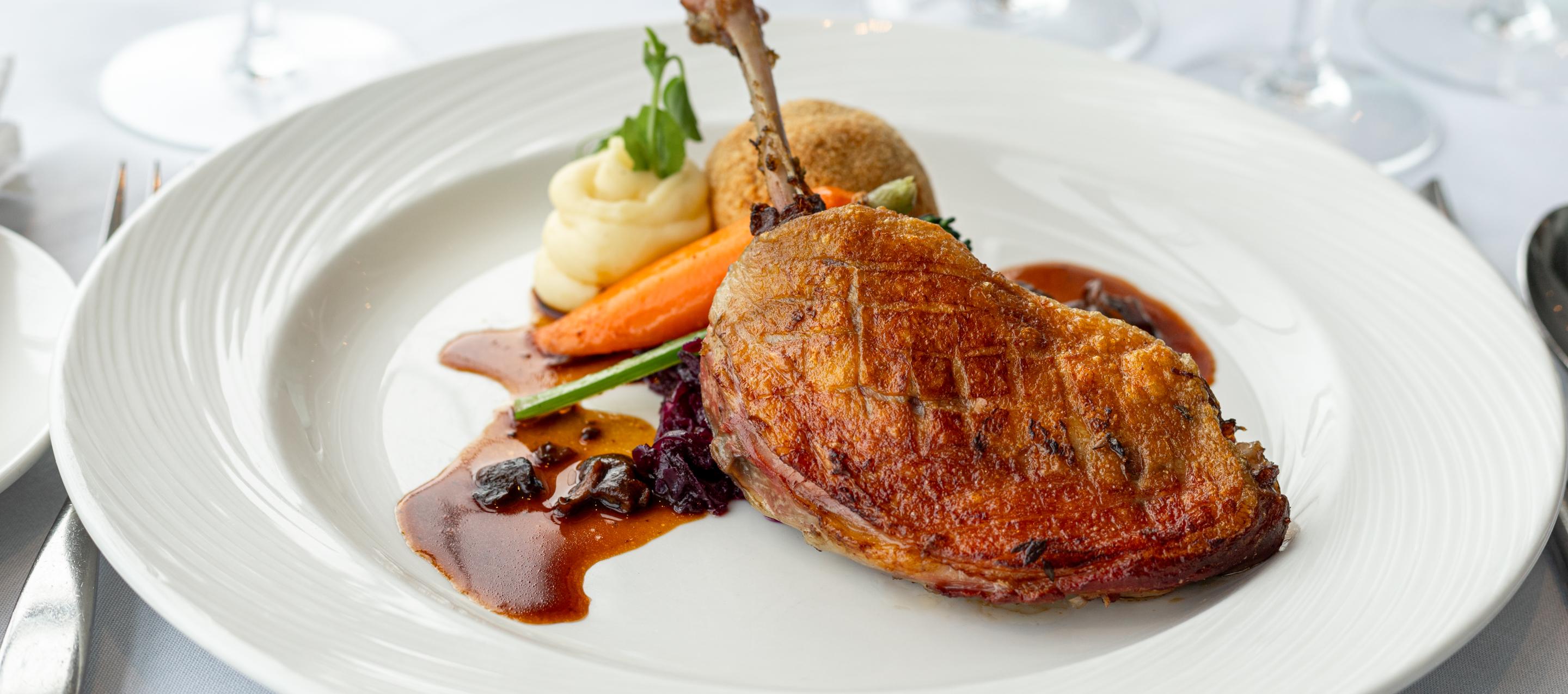 Watermark Fallsview Dining